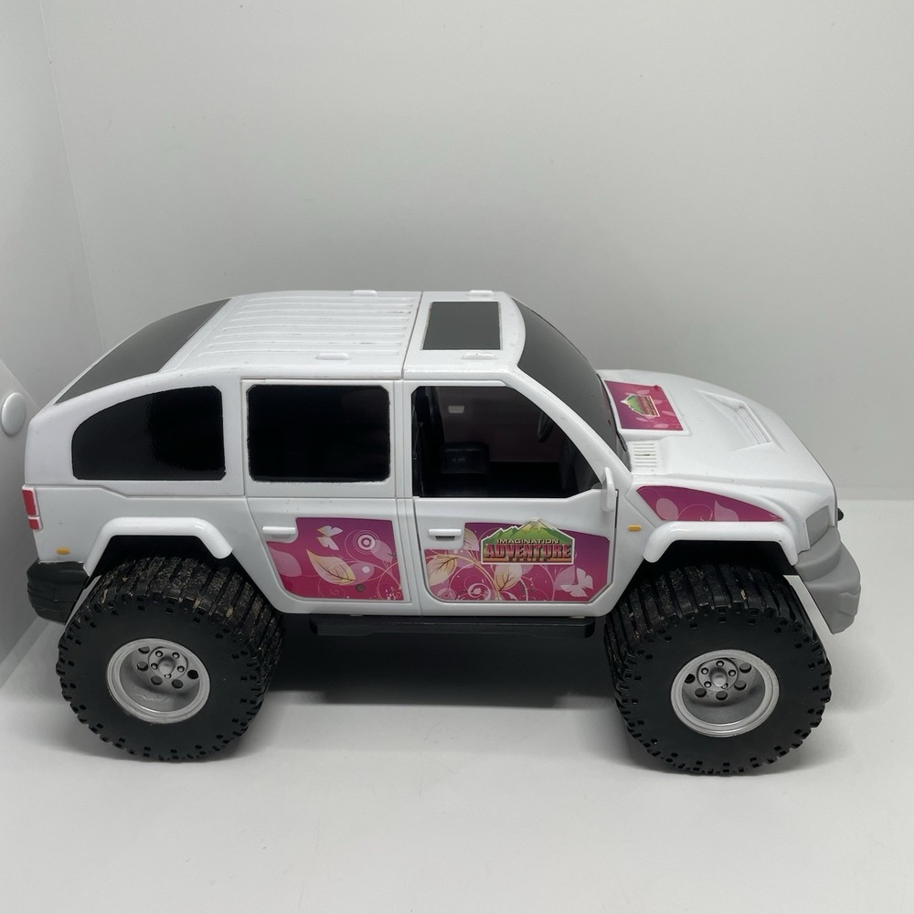 Adventure Series Off Road SUV Trail Riding Mud Slinging